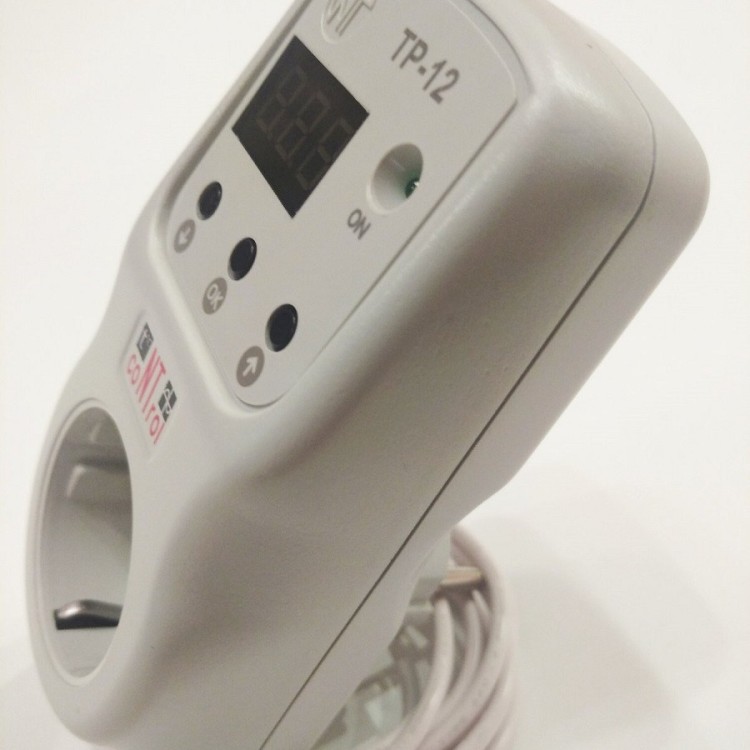 Реле напряжения с терморегулятором ТР - 12/3 в розетку "Новатек-Электро" - Основные контакты 02